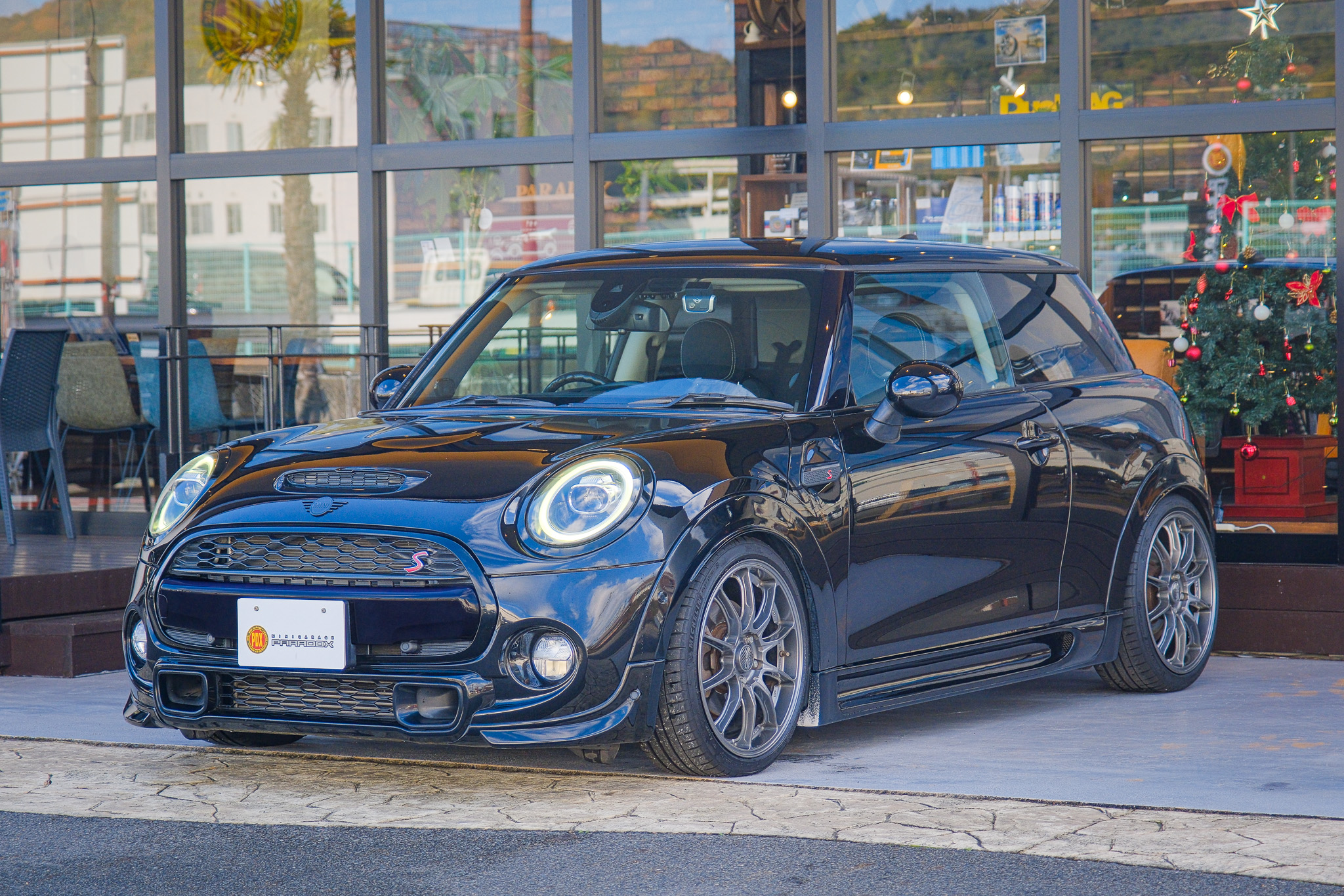 MINI COOPER S】F56 ミッドナイトブラック | MINI GARAGE PARADOX